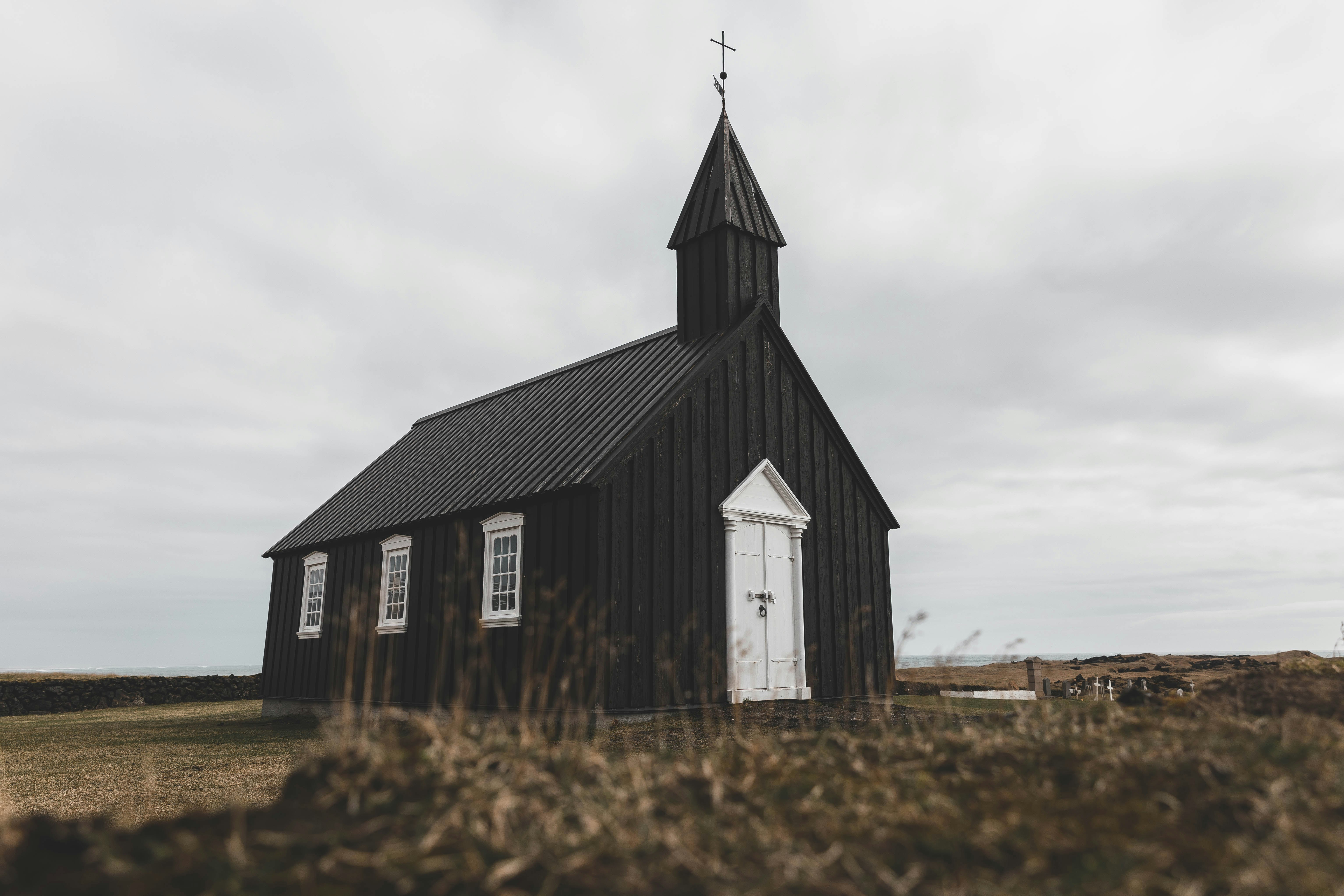 white and black church